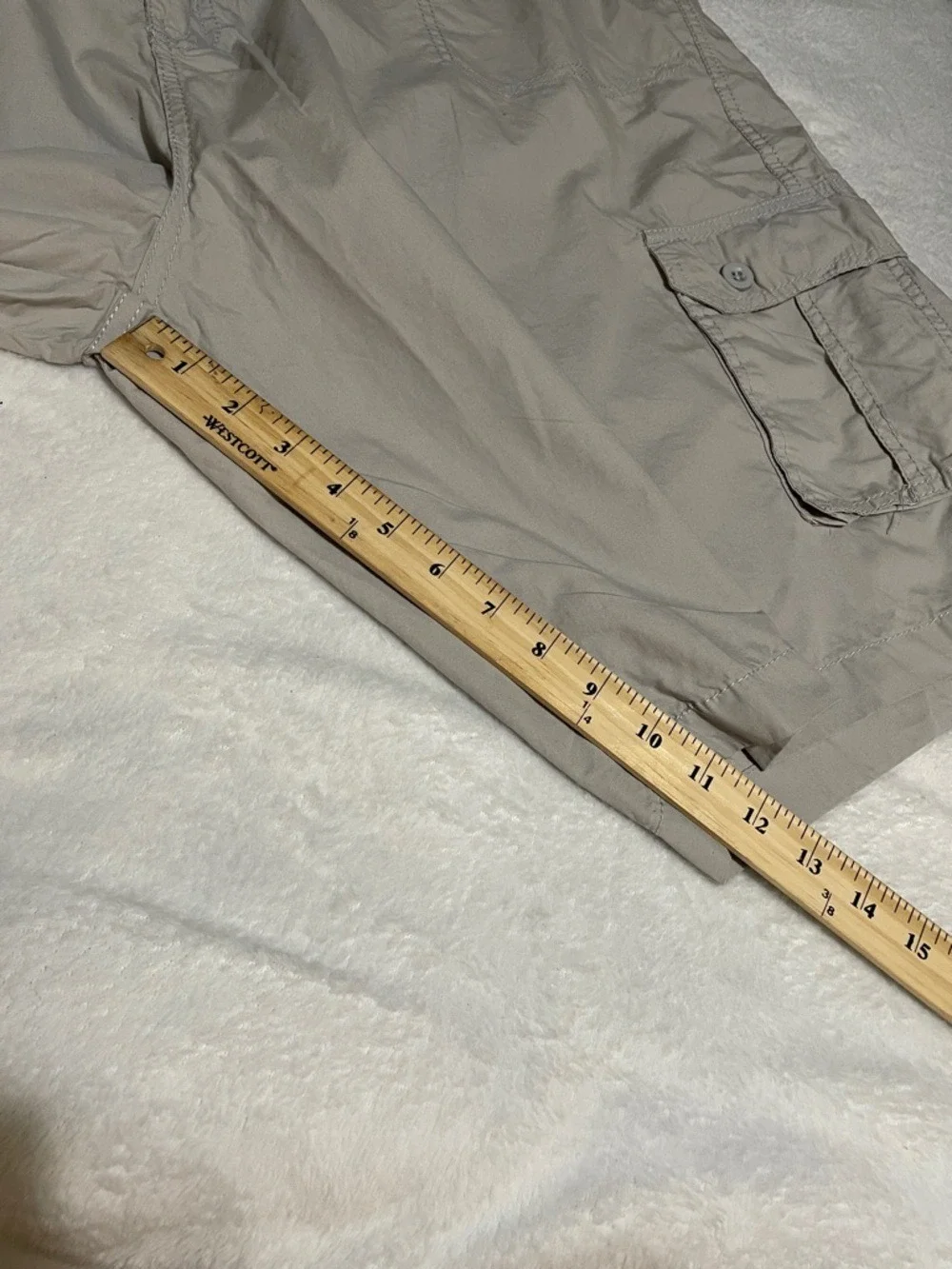 Free Planet Men’s Light Gray Cargo Shorts Sz 48